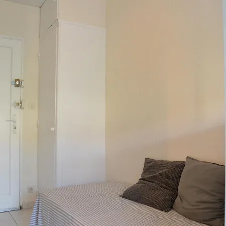 Apartment 3 Couchages Avec Terrasse, Parking, A 50m De La - D'agde - Fr-1-249-171 Le Grau-d'Agde