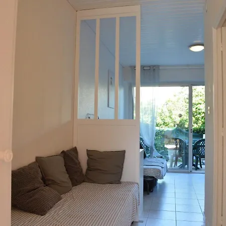 3 Couchages Avec Terrasse, Parking, A 50m De La - D'agde - Fr-1-249-171 Le Grau-d'Agde